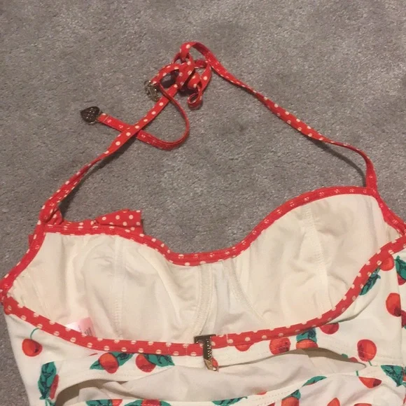 Juicy Couture Beach Royalty Bathing Pin up style - Picture 6 of 12